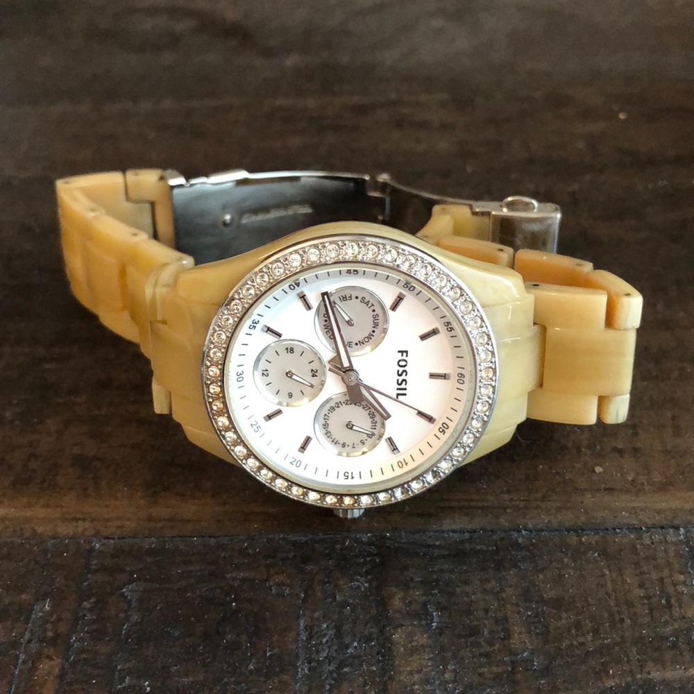 Women’s Fossil Watch